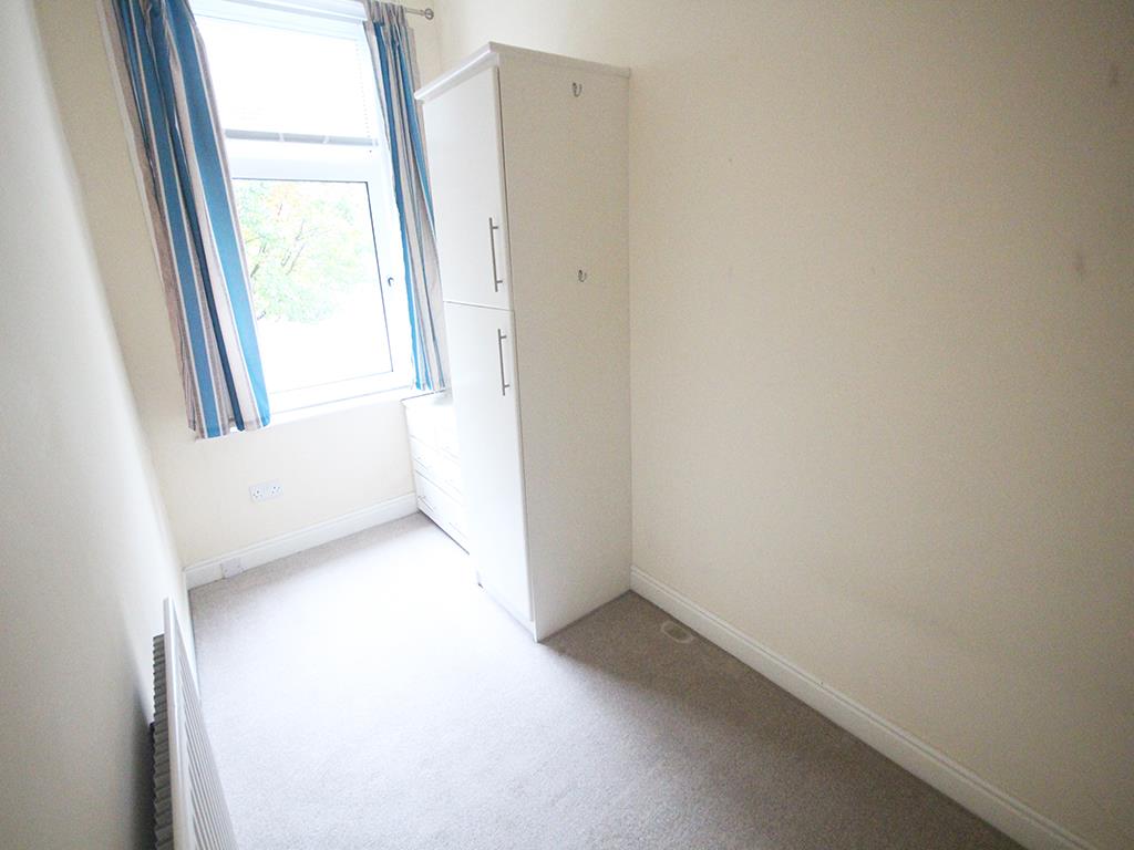 2 bedroom end terrace house SSTC in Barnoldswick - IMG_4681.jpg